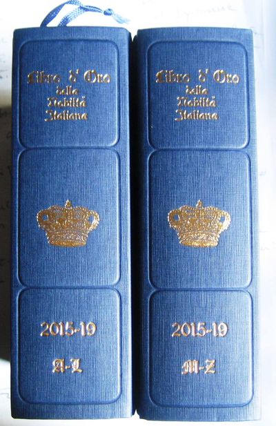 I due volumi del Libro d'Oro 2015-2019 edito dalla Libro d'Oro Srl